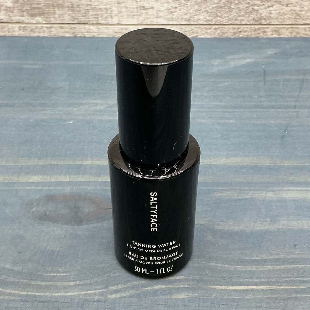 Saltyface Tanning Water Light To Medium For Face 30 ml / 1 fl oz